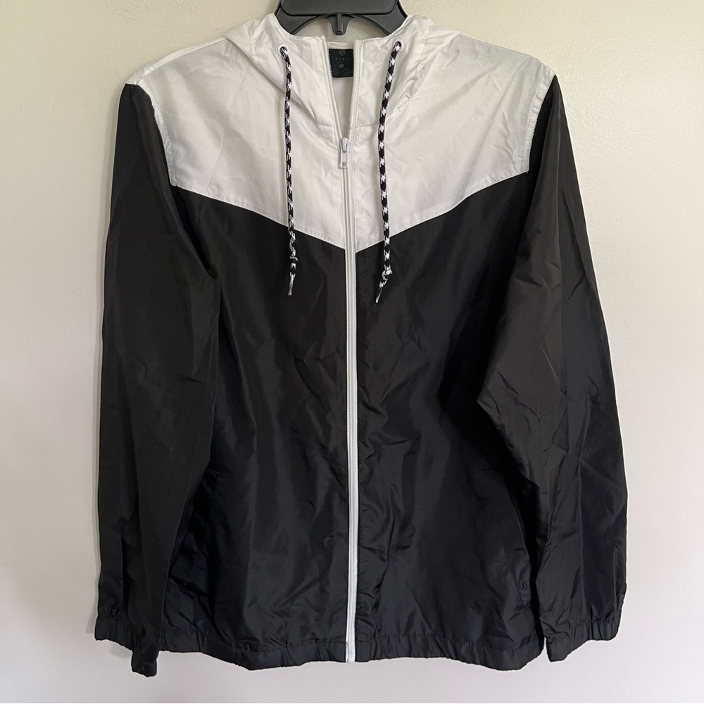 Men’s Zine Sprint Windbreaker Jacket Black White Colorblock Hooded Size Small